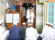Bupati HSS Salat Idul Adha Bersama Warga Sungai Raya