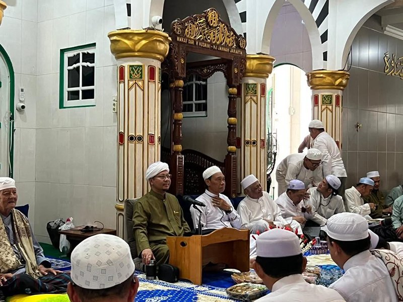 Wabup Hadiri Pengajian Rutin Majelis Al-Ihya Nagara 1 Hal 12 HSS 3 klm 16