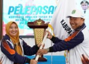 Sekda Lepas Kontingen Pelajar Tanbu Ikuti POPDA Tingkat Provinsi Kalsel