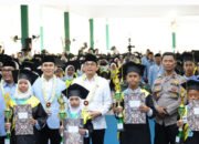 1.200 Santri dan Santriwati TKA-TPA LPPTKA BKPRMI Tanbu di Wisuda