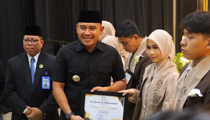 Pengukuhan Alumni MAN IC Tanah Laut