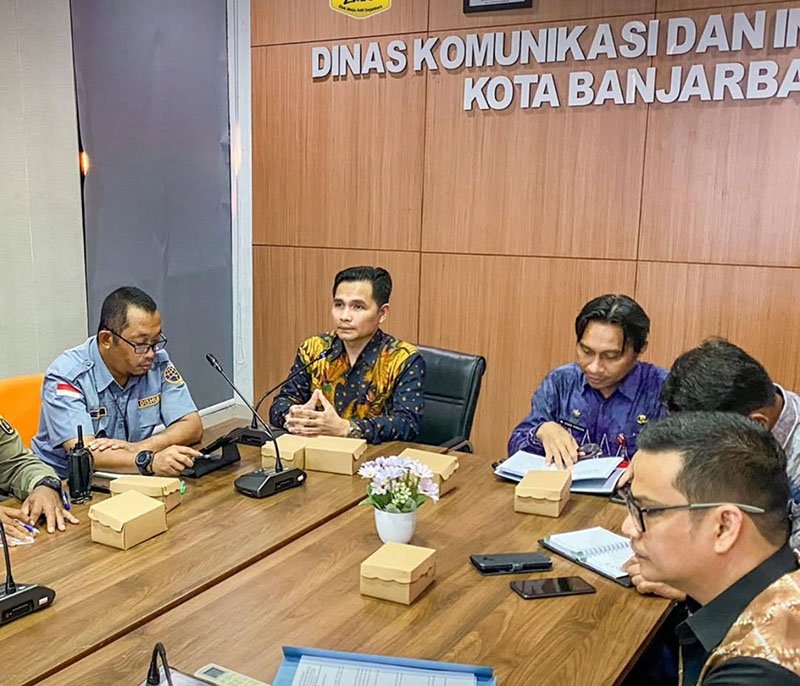 Pemko Banjarbaru Matangkan Perwali Penataan Reklame, Fokus pada Ketertiban dan Estetika Kota 1 Hal 6 3 KLM BJB 1 11