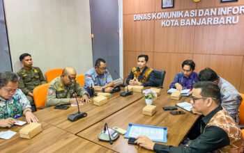 Pemko Banjarbaru Matangkan Regulasi Penataan Reklame 4 Hal 6 3 KLM BJB 1 8