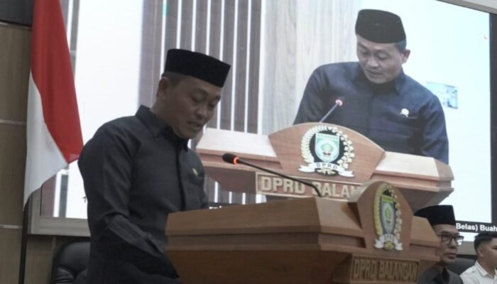 DPRD Balangan Sampaikan Rekomendasi atas LKPJ Bupati TA 2025