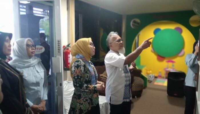 Wamen Koperasi Puji Kinerja Koperasi Syariah Arrahmah, Soroti Peran Komunitas Cegah Pinjol dan Judol