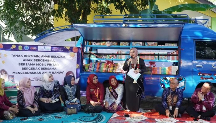 Hj Neli Listriani Resmikan Mobil Pintar, Dekatkan Layanan Pendidikan Anak