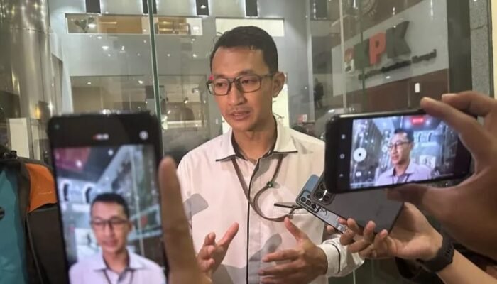 Pegawai Bea Cukai Berinisial CMT Diperiksa KPK Soal Aliran Uang