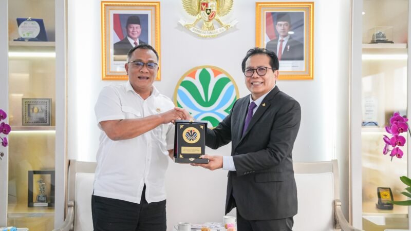 Dubes RI Fadjroel–MenLH Jumhur Bidik MoU Hijau Tiga Negara 1 IMG 20260511 WA0020 e1778471768104