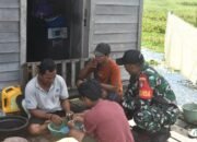 Babinsa Koramil Labuan Amas Utara Sambangi Warga Wilayah Terluar HST