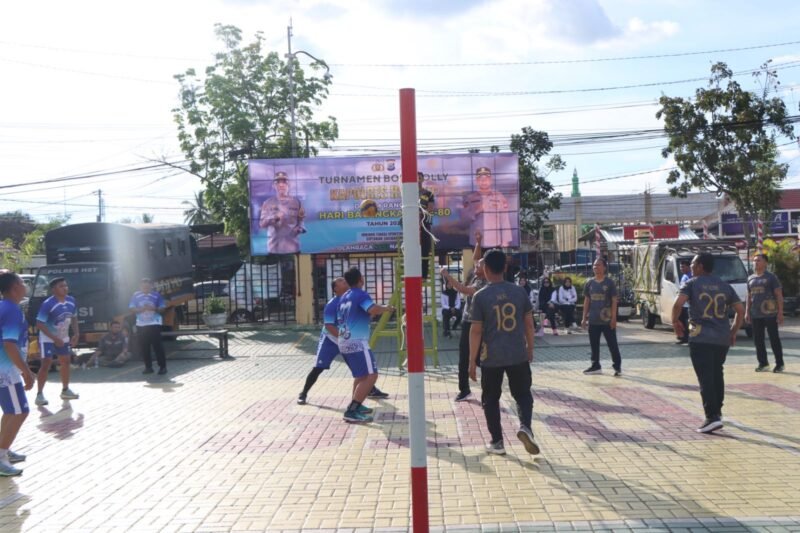 Turnamen Bola Volly Kapolres HST Cup 2026 Antar Satfung dibuka 5 IMG 20260513 WA0046 1 e1778678305535