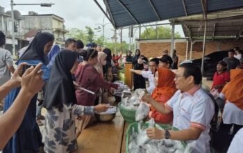 Reses di Tabalong, Firman Yusi Hadiri Milad ke-24 PKS hingga Bagikan Bibit Gratis ke Warga 4 IMG 20260515 WA0066