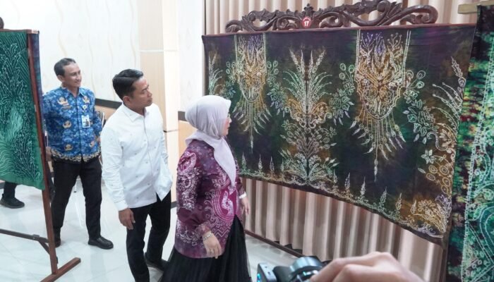 Pegiat Sasirangan Bersaing Tampilkan Karya Terbaik di HUT ke-500 Banjarmasin