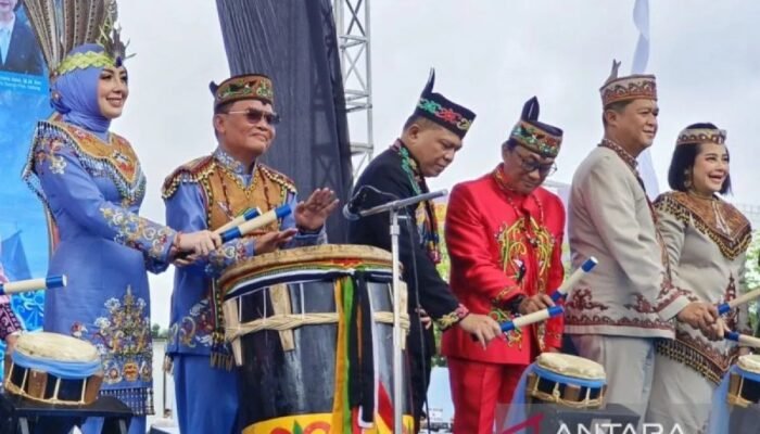 Festival Budaya Isen Mulang Ajang Pelestarian Seni dan Promosi Wisata di Kalteng