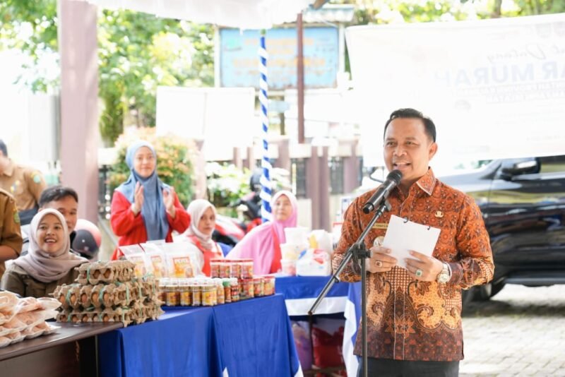 Pasar Murah Tapin Cepat Ludes, Bupati Sulap Sembako Jadi Serba Rp10.000 1 IMG 20260520 WA0021 e1779250498598