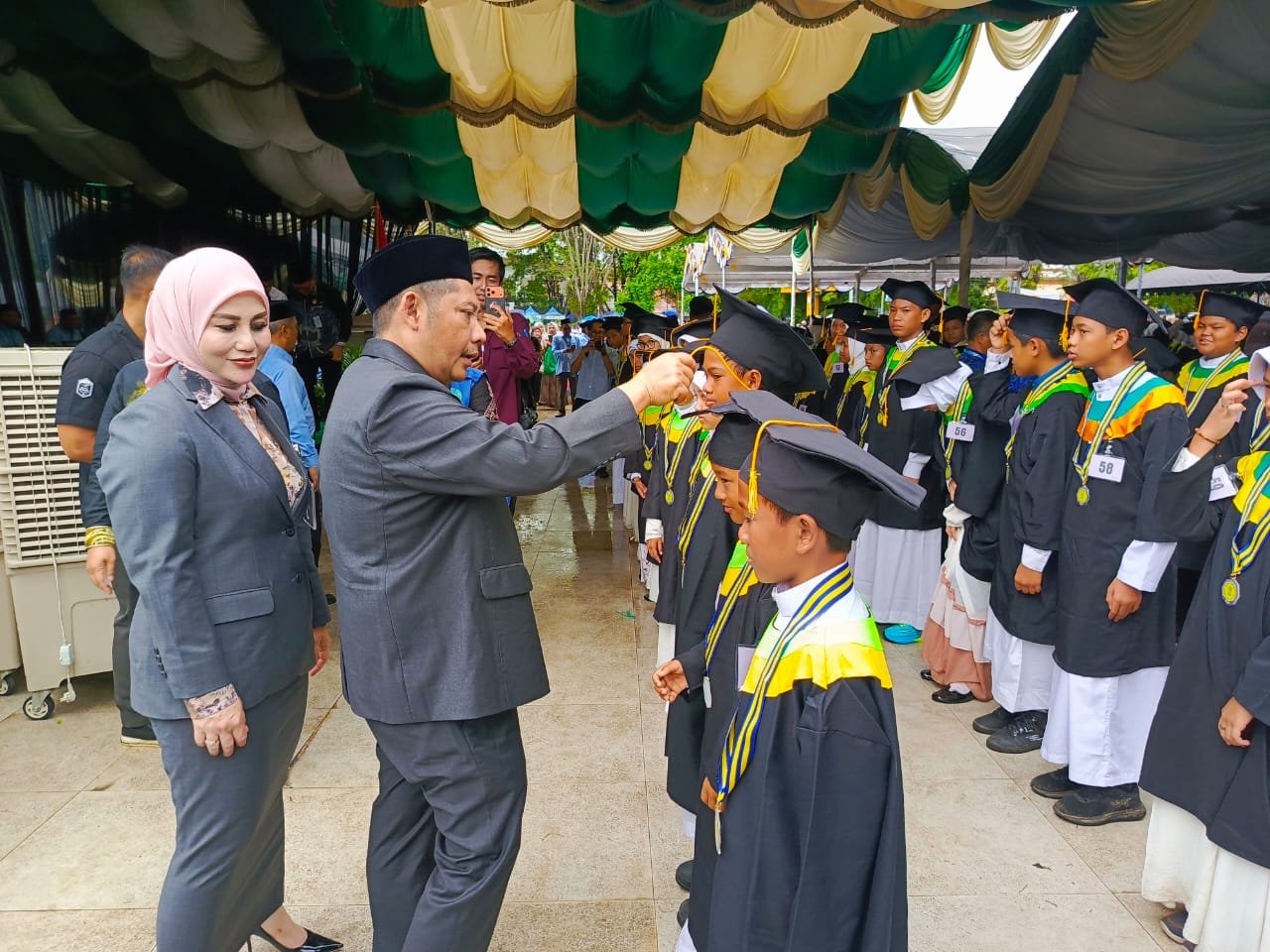 Bupati HST Wisuda 1.678 Santri TK TPA Al Qur'an 1 IMG 20260521 WA0023