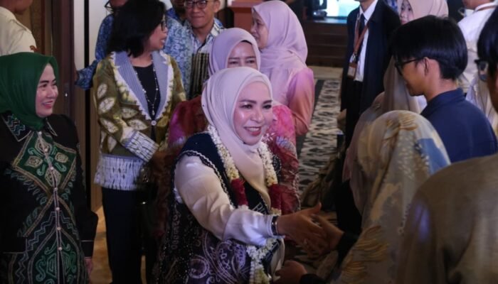 Hj. Fathul Jannah Muhidin Kick Off Pekan Literasi Kalimantan Selatan (Penas) 2026