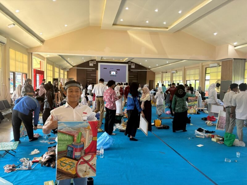 Siswa MA Ponpes Al Falah Putera Ikuti Lomba Melukis PENTAS 2026 1 IMG 20260526 WA0019 scaled e1779773702952