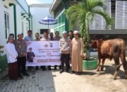 Polres HST Serahkan Hewan Kurban ke Pondok Pesantren Nurul Muhibbin