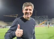 Crystal Palace Versus Rayo Vallecano, Oliver Glasner Ingin Akhiri Masa Kepelatihannya Raih Juara Piala