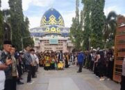 Bupati H. Sahrujani Melepas JCH Kloter 11