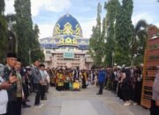 Bupati H. Sahrujani Melepas JCH Kloter 11
