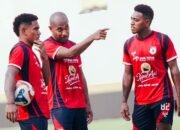 Persipura Versus Adhyaksa FC, Mampukah Juara Empat Kali Liga Indonesia Singkirkan ‘Bayi Ajaib’ di Final Playoff Promosi