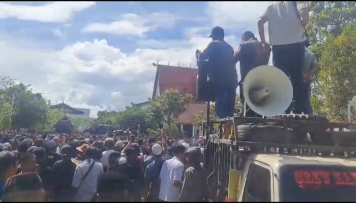 Demo Ratusan Sopir Protes Langsiran dan Banyaknya Parkir Diduga Sarang Pungli di SPBU