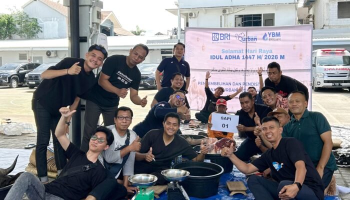 Semangat Berbagi di Hari Raya Iduladha, BRI Region 14 Banjarmasin Salurkan Hewan Kurban untuk Masyarakat