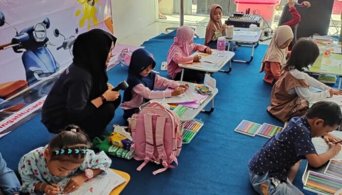 Semangat Kartini, Dealer Honda NSS Tanjung Gelar Lomba Mewarnai AnakPenuh Keceriaan