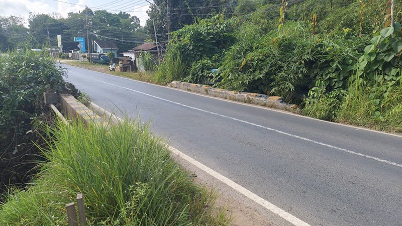 1 2 klm jalan