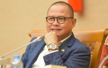 1 2 klm menteri