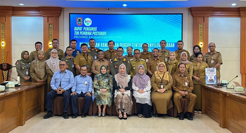 1 35 klm Kontrak Pemprov 2 Ketua TP Posyandu Hj Fathul Jannah