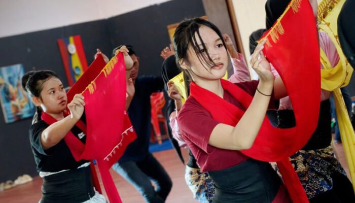 Taman Budaya Kalsel Lestarikan Tari Topeng Banjar
