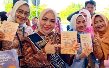 1 4 klm Kontrak Pemprov 28 Bunda Literasi Kalsel