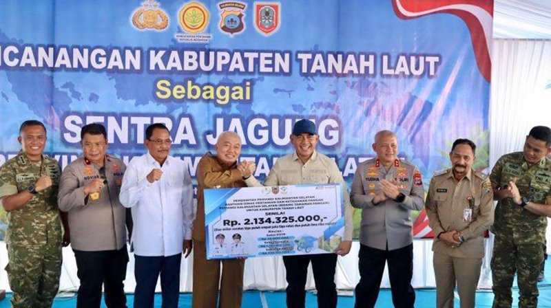 1 4 klm Kontrak Pemprov 29 Pemprov Kalsel Gelontorkan bantuan pertanian