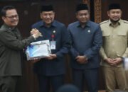 Gubernur H Muhidin Apresiasi Penetapan Perda Penyelenggara Penanaman Modal