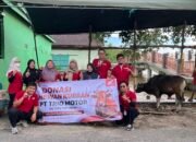 Honda Trio Motor Pererat Kebersamaan dengan Warga Sungai Baru Lewat Penyaluran Hewan Kurban