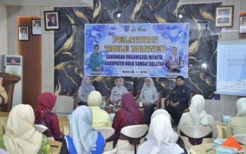 Pelatihan Table Manner Bagi Organisasi Wanita 5 Hal 12 HSS 3 klm 6