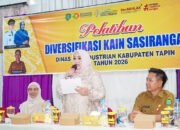 Pelaku UMKM Dilatih Diversifikasi Sasirangan