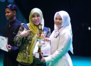Piagam Juara Lomba Teatrikal Puisi Islami Diserahkan