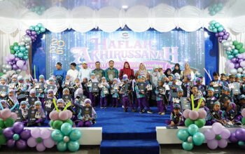 Pelepasan Siswa PAUD IT Assalam 4 Hal 2 Tala 3 klm 9