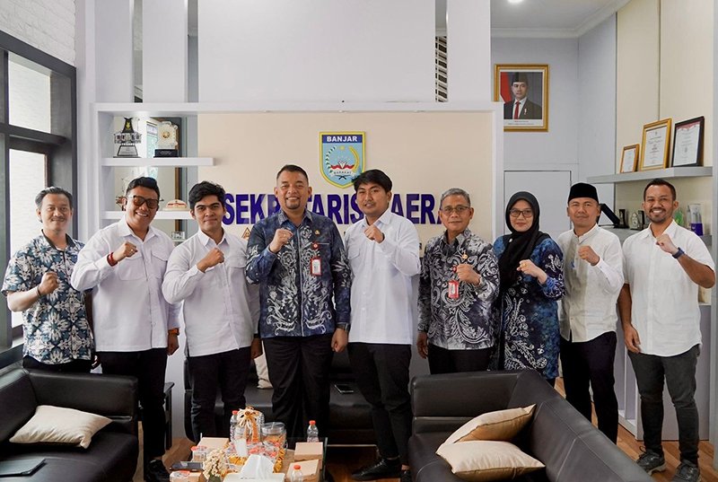 HIPMI Gandeng Pemkab Banjar Percepat Legalitas Pelaku Usaha 1 Hal 4 4 KLM Martapura Audiensi 2