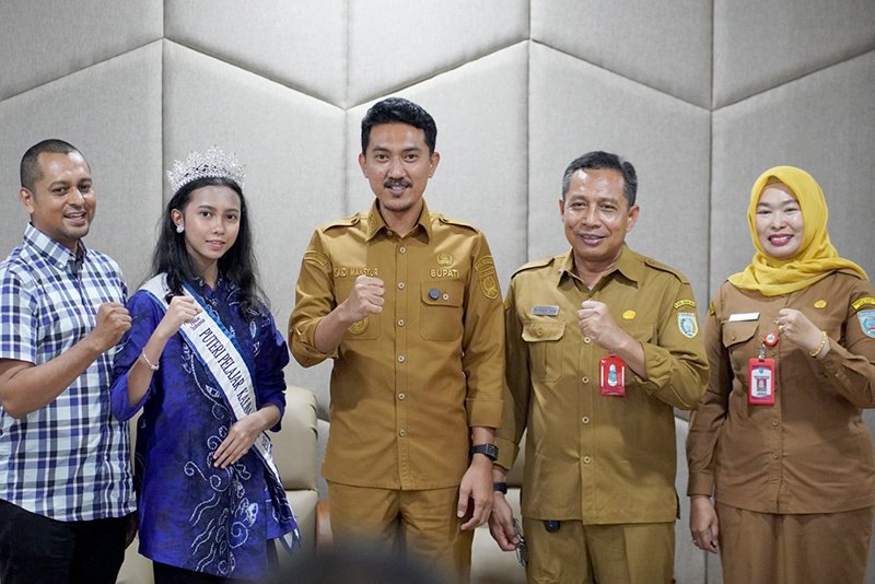 Jelang Lomba Nasional, Bupati Terima Audiensi Putri Pelajar Banjar 1 Hal 4 4 KLM Martapura Audiensi