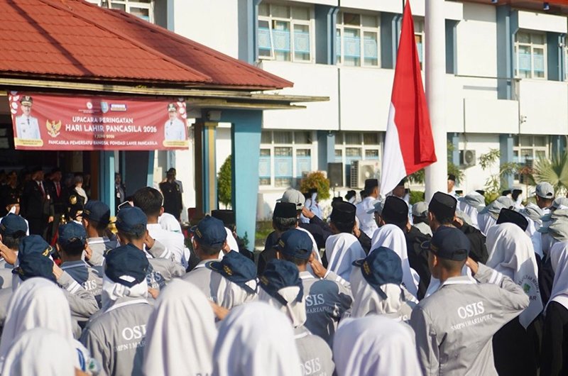 Hal 4 4 KLM Martapura Hari Lahir Pancasila