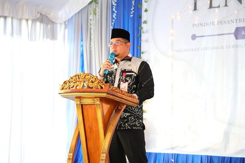 Sekda Banjarmasin Hadiri Pengukuhan Santri Ponpes Insan Madani 1 Hal 5 2 KLm KOntrak 2 Copy