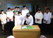 Bupati HSU Saksikan Penyerahan Sapi Bantuan Presiden Prabowo