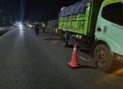 Aerox Tabrak Belakang Dump Truck Mogok, Pengendara Meninggal Dunia
