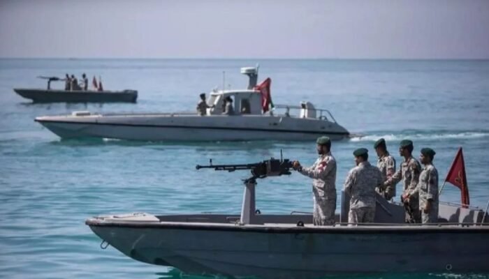 IRGC Iran Serang Balik Kapal Amerika Serikat