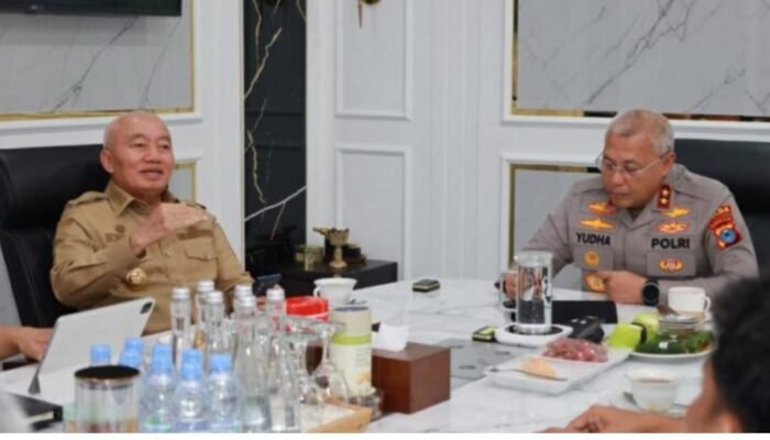 Gubernur Muhidin dan Kapolda Kalsel Bahas Kelangkaan BBM Subsidi, Soroti Pengawasan QR Code dan Dugaan Penimbunan
