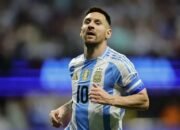 Messi, Ronaldo, dan Ochoa Kenakan Lencana FIFA World Cup Legacy di Piala Dunia 2026